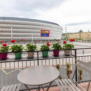 Con Vistas Al Estadio San Mames Bilbao