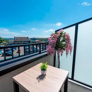  Apartment La Marina Sunset 3000