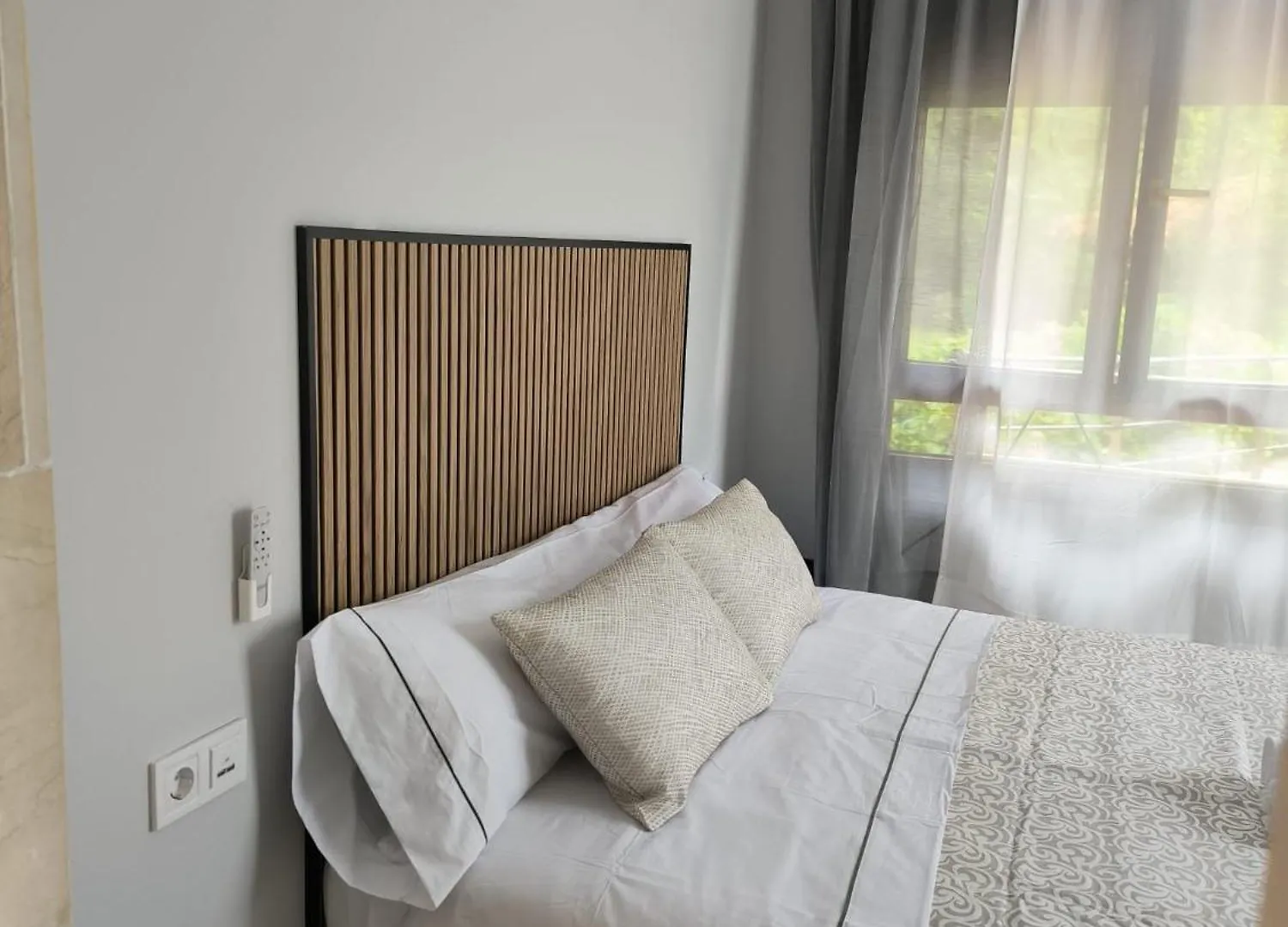 Habitacion Con Hermosas Vistas A Bilbao Spanien